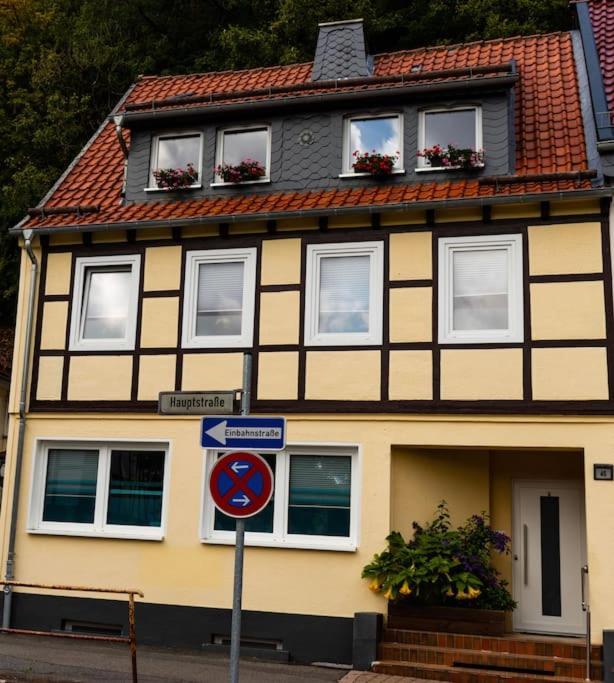 Stadt-Ferienwohnung Mit 55 M² Fuer 2 Erw. Personen Und Kind Bis 3 Jahren Bad Lauterberg im Harz Exterior foto