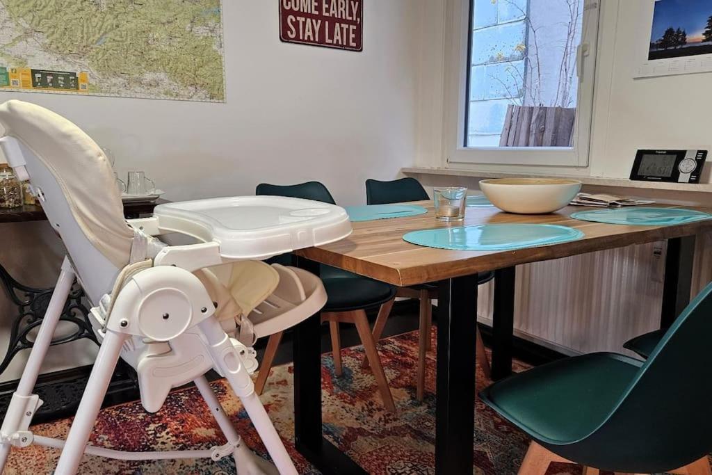 Stadt-Ferienwohnung Mit 55 M² Fuer 2 Erw. Personen Und Kind Bis 3 Jahren Bad Lauterberg im Harz Exterior foto