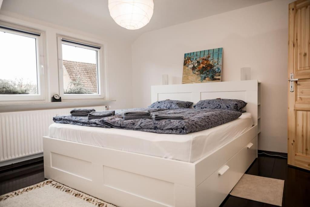 Stadt-Ferienwohnung Mit 55 M² Fuer 2 Erw. Personen Und Kind Bis 3 Jahren Bad Lauterberg im Harz Exterior foto