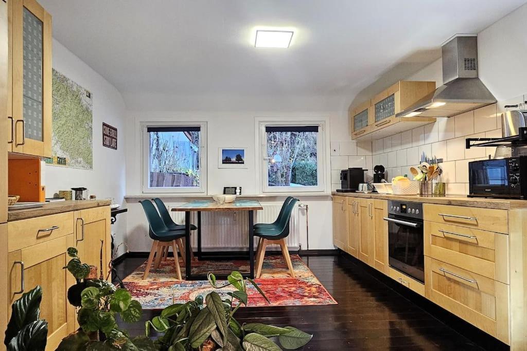 Stadt-Ferienwohnung Mit 55 M² Fuer 2 Erw. Personen Und Kind Bis 3 Jahren Bad Lauterberg im Harz Exterior foto